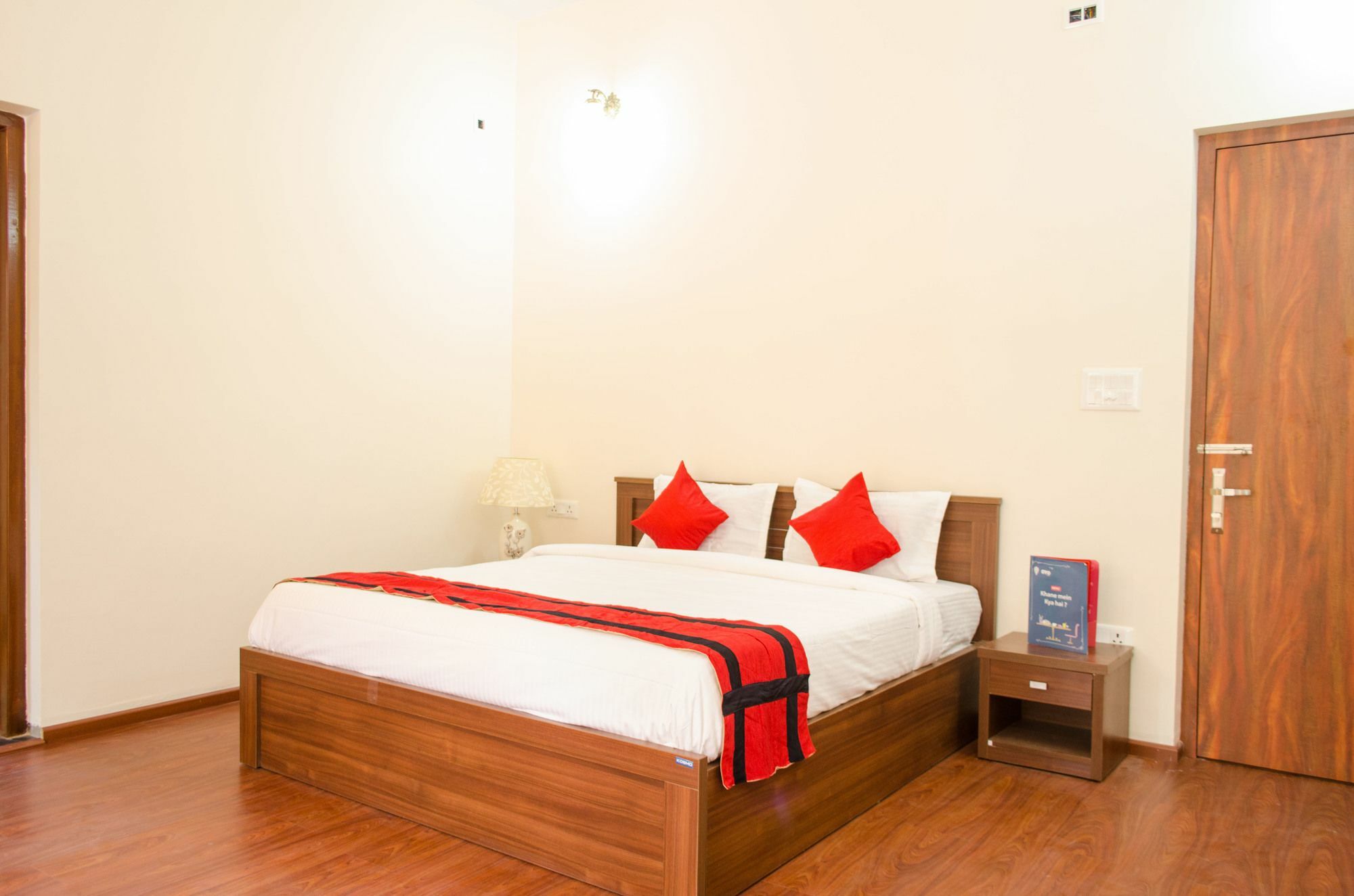 Oyo 7187 Earth Aromaa Hotel Kolkata Exterior photo